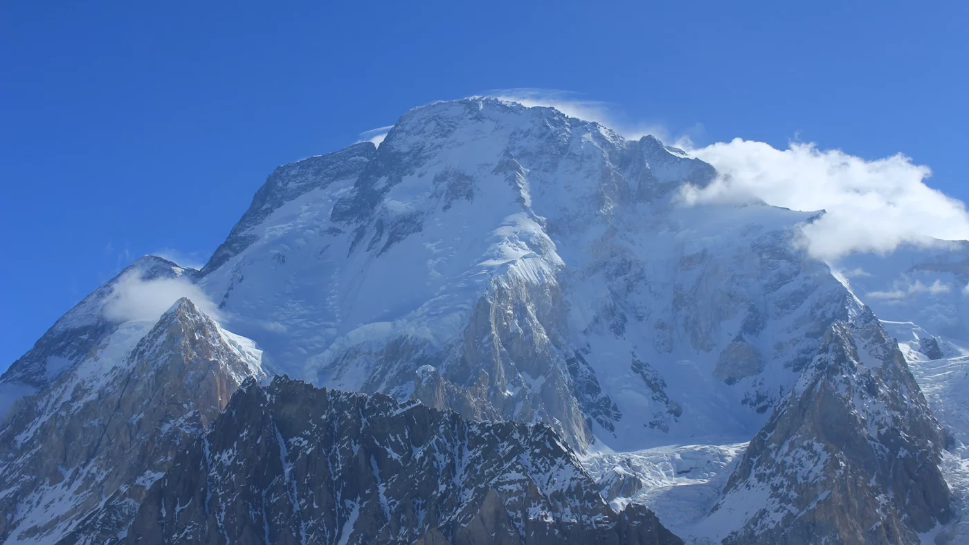 Broad Peak z bazy pod K2.